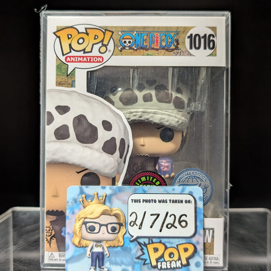 FUNKO POP! Vinyl Animation RARE One Piece #1016 Trafalgar Law (GITD) [Funko Special Edition | Chase] [VAULTED]