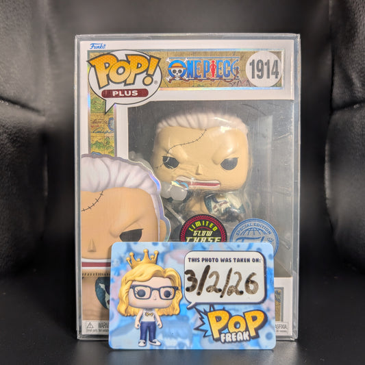 FUNKO POP! Plus Animation RARE One Piece #1914 Smoker (GITD) [Funko Special Edition | Chase] [VAULTED]