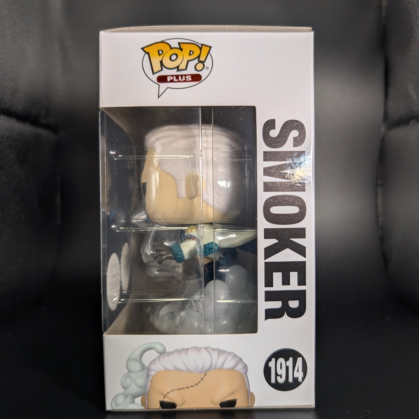 FUNKO POP! Plus Animation RARE One Piece #1914 Smoker (GITD) [Funko Special Edition | Chase] [VAULTED]