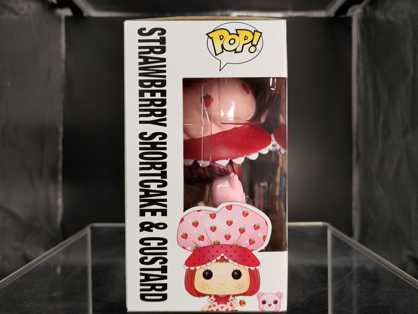 FUNKO POP! Vinyl RARE Strawberry Shortcake - Strawberry Shortcake & Huckleberry Pie (w/ Custard & Pupcake) (Scented) [NYCC] [VAULTED]