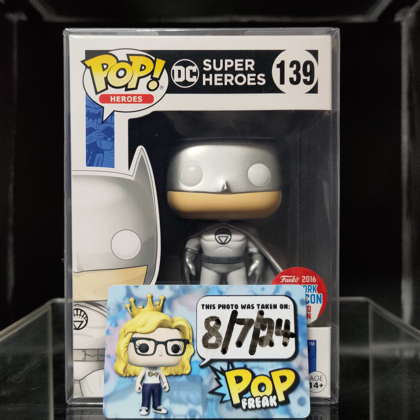 FUNKO POP! Vinyl Heroes RARE DC Super Heroes #139 White Lantern Batman (Blowing Cape) [NYCC] [VAULTED]