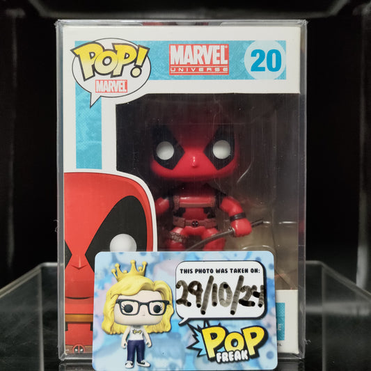 FUNKO POP! Vinyl Marvel RARE Marvel Universe #20 Deadpool (Red) [VAULTED]