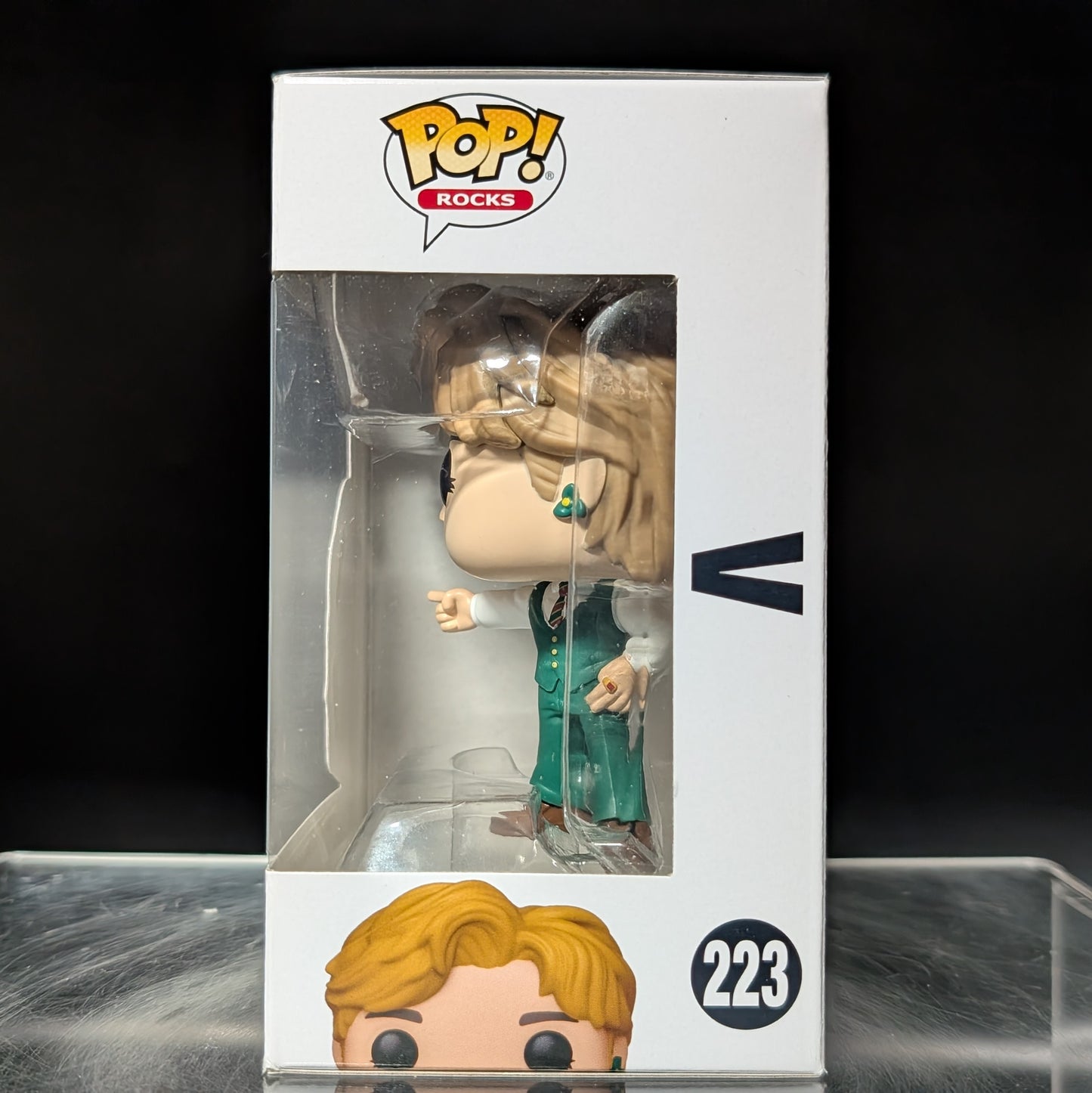 FUNKO POP! Vinyl Rocks RARE BTS #223 V (Dynamite) [VAULTED]