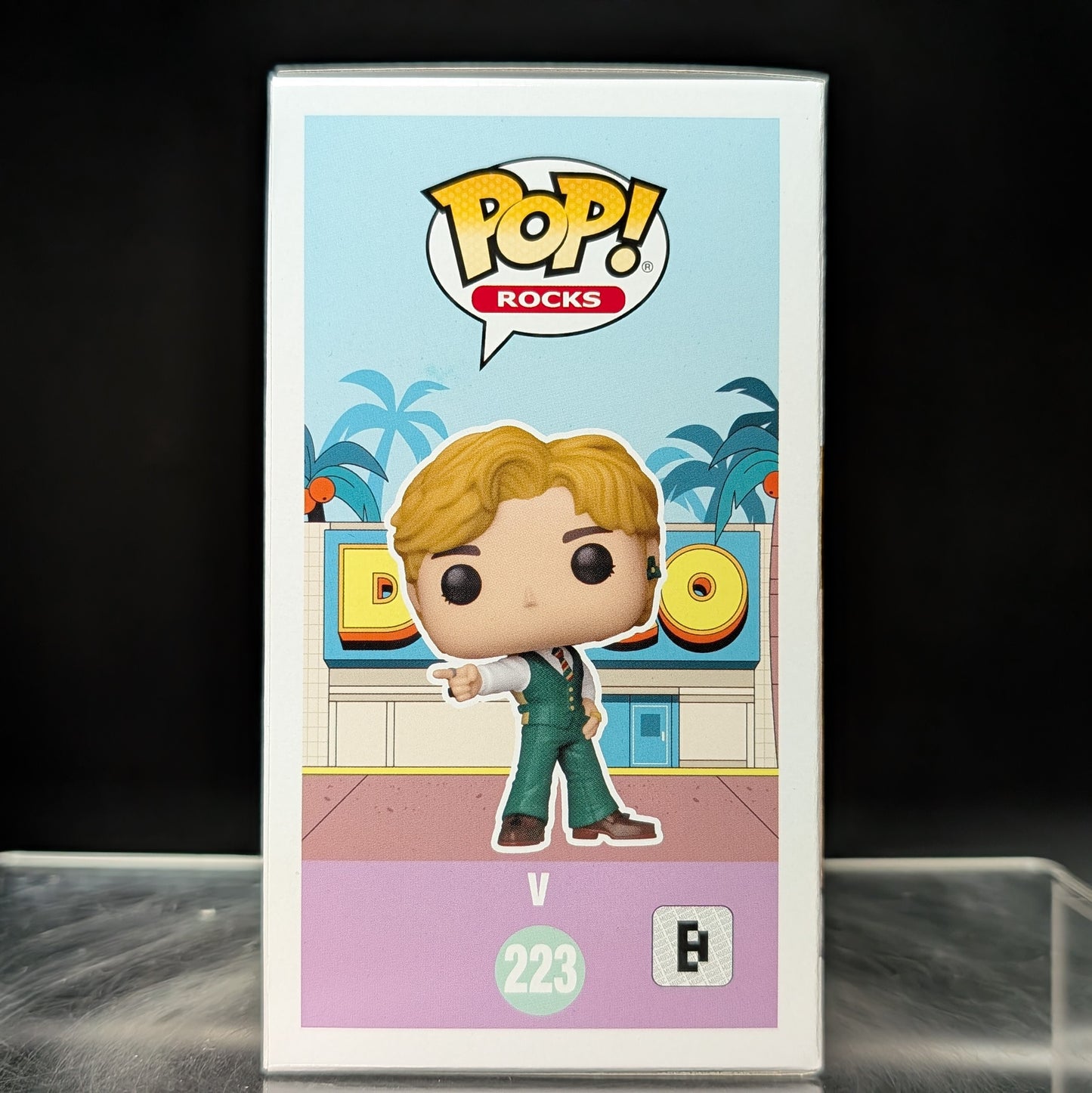 FUNKO POP! Vinyl Rocks RARE BTS #223 V (Dynamite) [VAULTED]