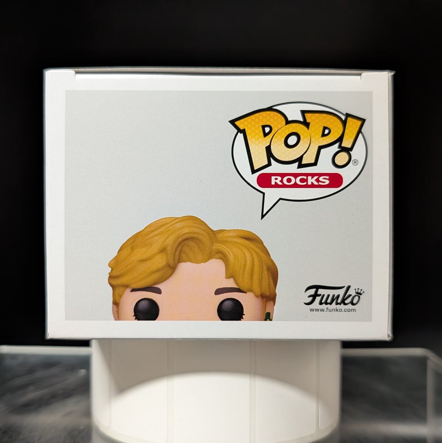 FUNKO POP! Vinyl Rocks RARE BTS #223 V (Dynamite) [VAULTED]