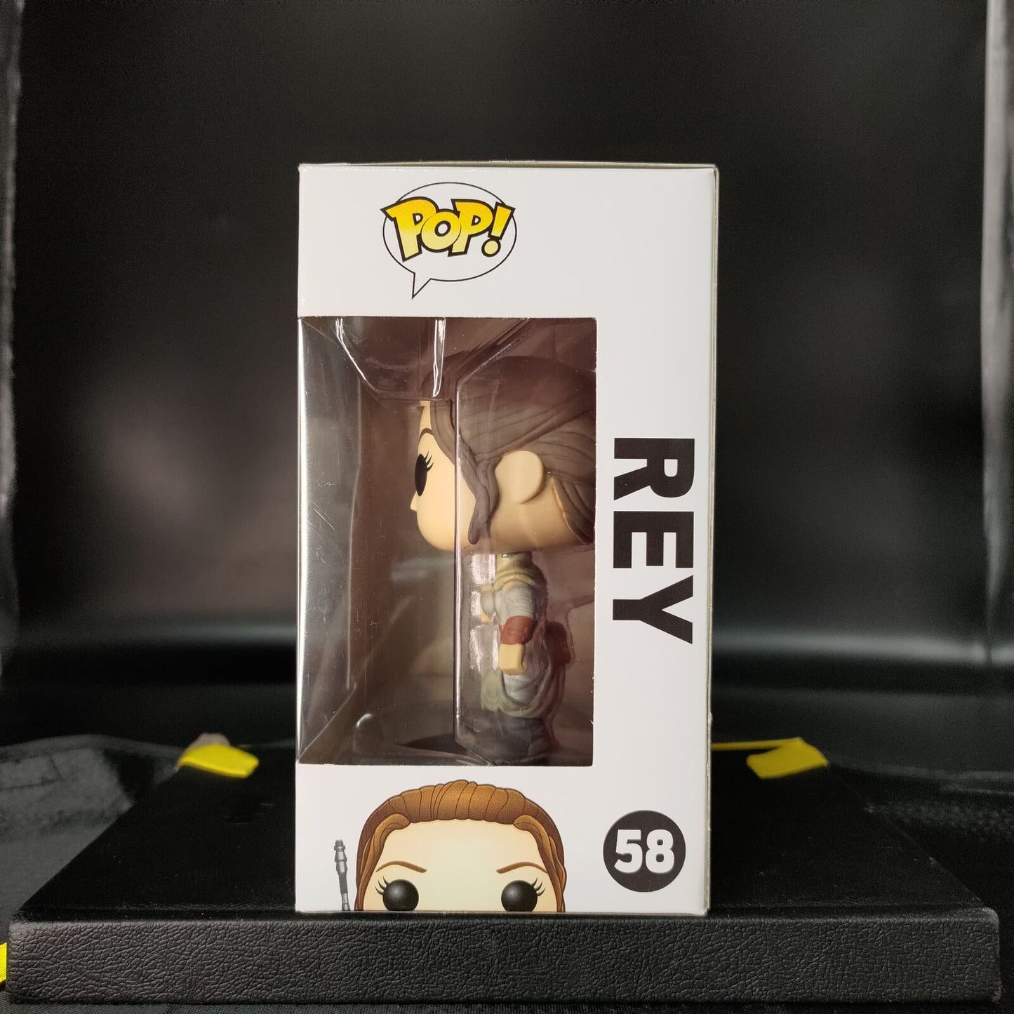 FUNKO POP! Vinyl Bobble-Head RARE Star Wars #58 Rey [VAULTED]